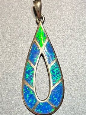 Sterling Teardrop Opal Inlay Pendant in Blue-Green stamped 925
